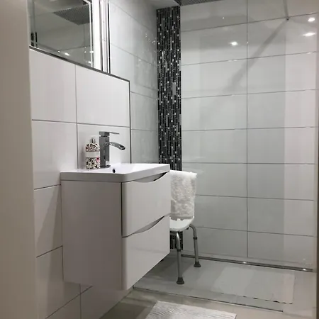 Modern Living In Hamburg-Wandsbek Self Check-In 2X Schlafzimmer 1X Schlafsofa Exterior photo